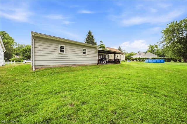 4911 Topper Avenue, Ashtabula, OH 44004