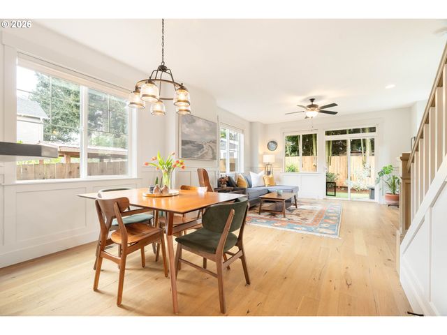 3820 Ne Roselawn St, Portland, OR 97211