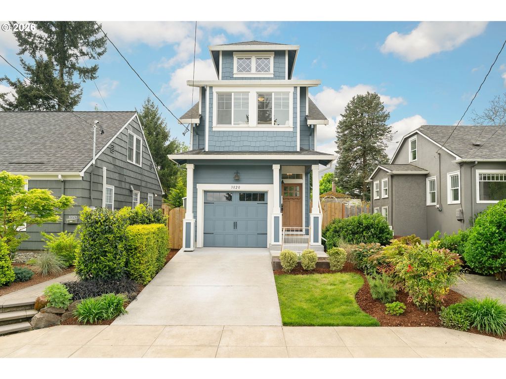 3820 Ne Roselawn St, Portland, OR 97211