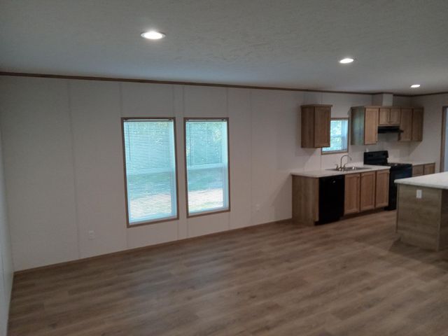 3764 Green Sea Rd., Green Sea, SC 29545