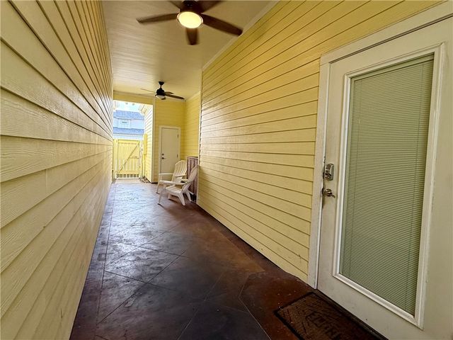 2212 State Highway 361 221, Port Aransas, TX 78373