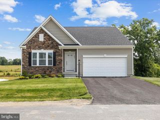 262 QUILLWORTH RD, Inwood, WV 25428