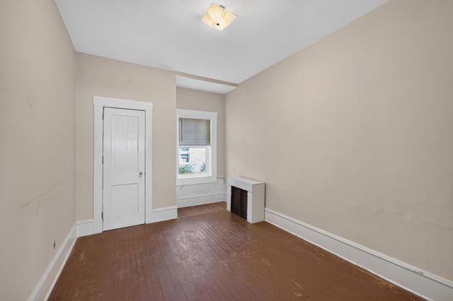 578 Valentine St, Fall River, MA 02720
