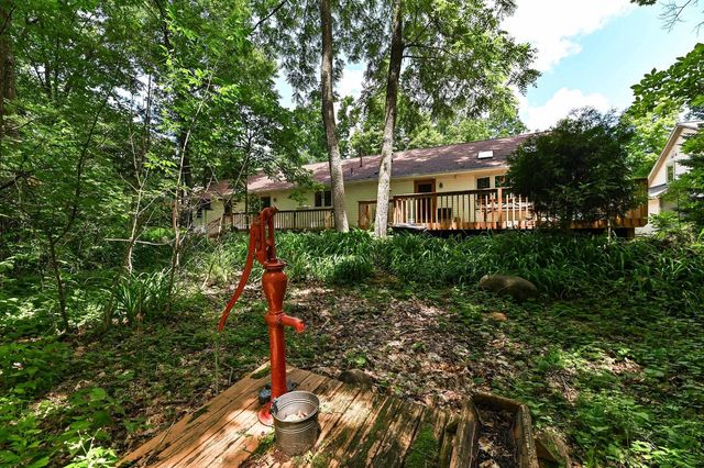 27151 Ridgewood TRAIL, Waterford, WI 53185