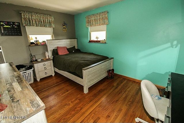 7505 Blacks Ferry Rd, Knoxville, TN 37931