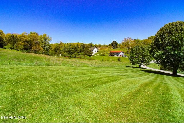 7505 Blacks Ferry Rd, Knoxville, TN 37931
