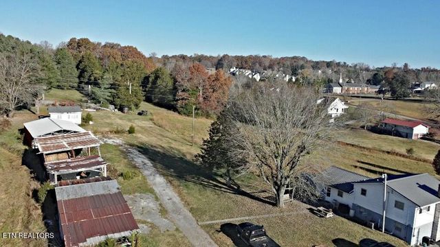 7505 Blacks Ferry Rd, Knoxville, TN 37931