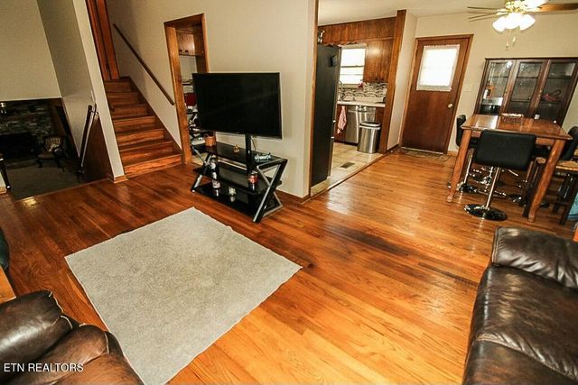 7505 Blacks Ferry Rd, Knoxville, TN 37931