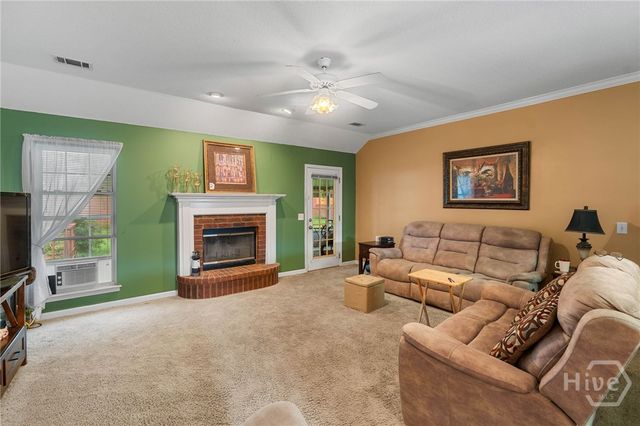 125 Hawthorne Drive, Guyton, GA 31312