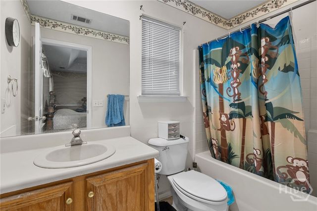 125 Hawthorne Drive, Guyton, GA 31312