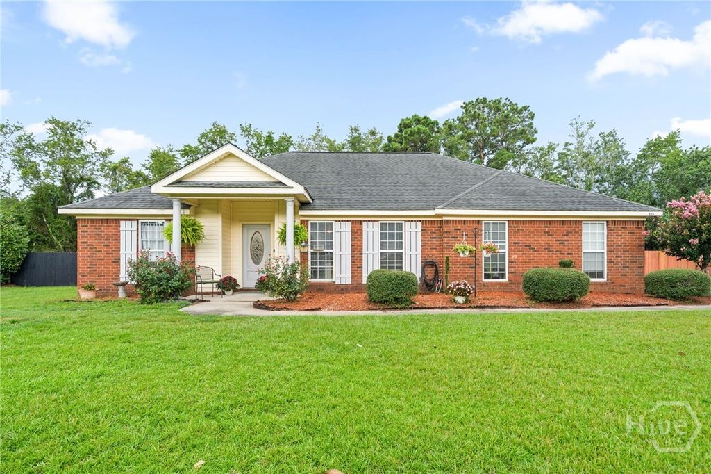 125 Hawthorne Drive, Guyton, GA 31312