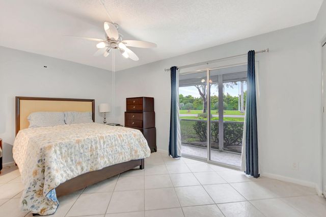 549 Fanshaw N, Boca Raton, FL 33434