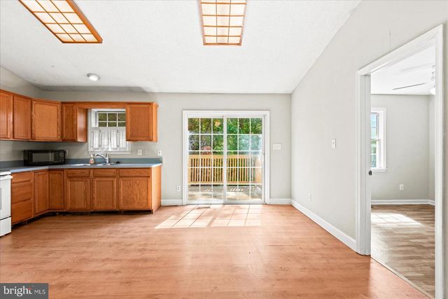 11024 LADYSMITH RD, Ruther Glen, VA 22546