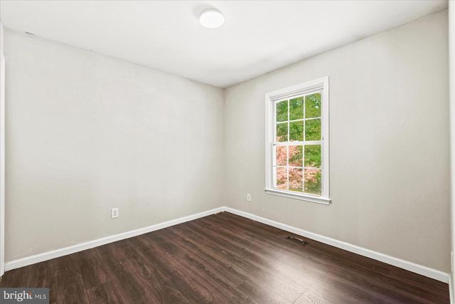 11024 LADYSMITH RD, Ruther Glen, VA 22546