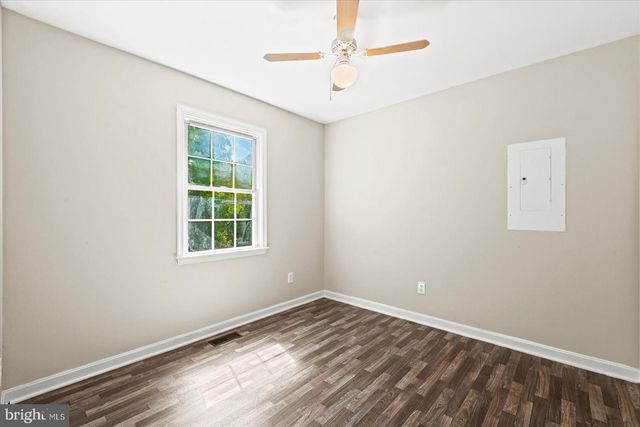 11024 LADYSMITH RD, Ruther Glen, VA 22546