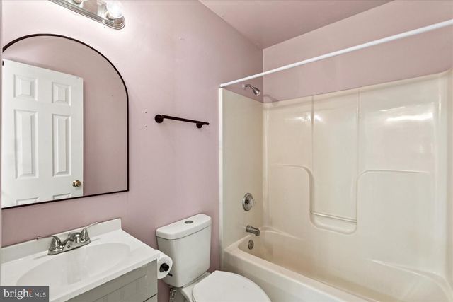 11024 LADYSMITH RD, Ruther Glen, VA 22546