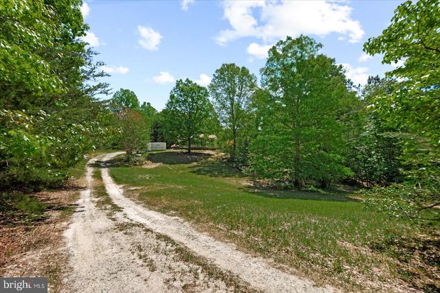 11024 LADYSMITH RD, Ruther Glen, VA 22546