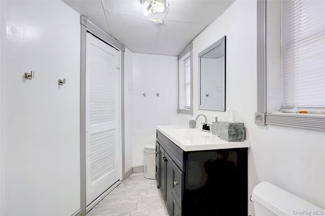 1 Forest Glen Court, Suffern, NY 10901