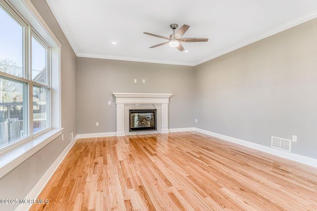 2 Railroad Avenue, Bayville, NJ 08721