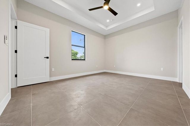 934 Jaguar BLVD 934, Lehigh Acres, FL 33974