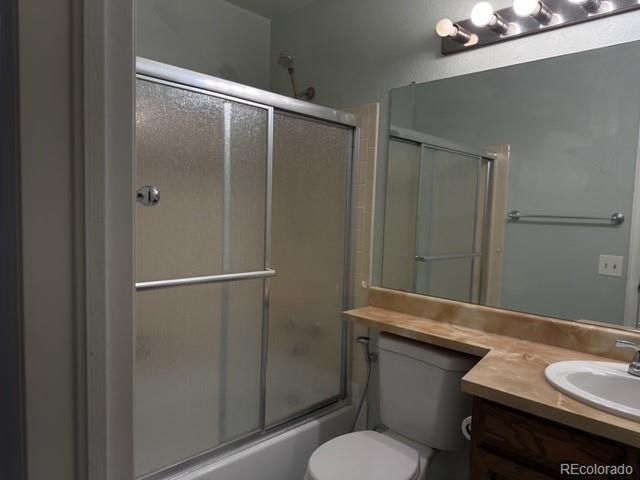 5695 S Routt St, Littleton, CO 80127