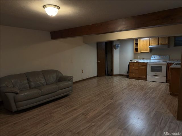 5695 S Routt St, Littleton, CO 80127
