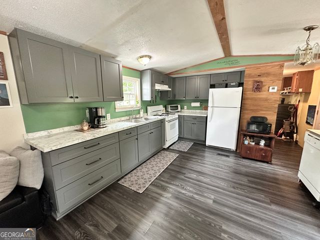 7315 Wits End Drive, Gainesville, GA 30506
