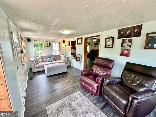 7315 Wits End Drive, Gainesville, GA 30506