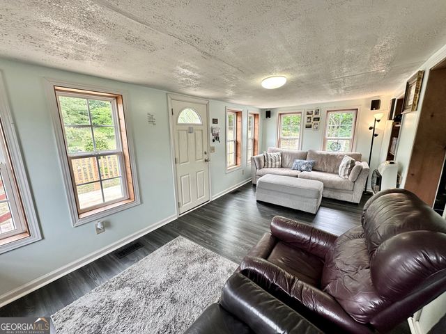 7315 Wits End Drive, Gainesville, GA 30506