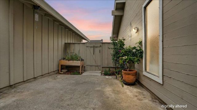 335 Donnas Lane, Hollister, CA 95023