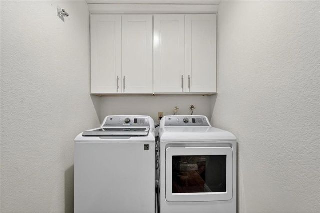 335 Donnas Lane, Hollister, CA 95023