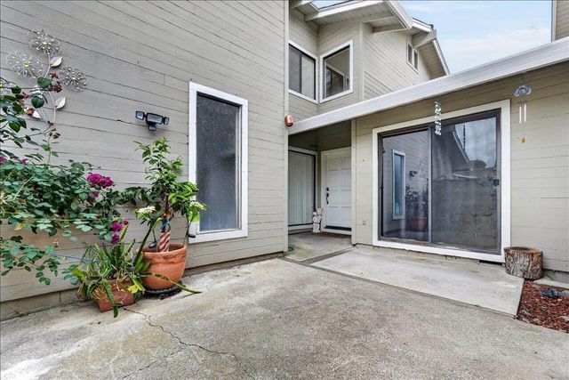 335 Donnas Lane, Hollister, CA 95023