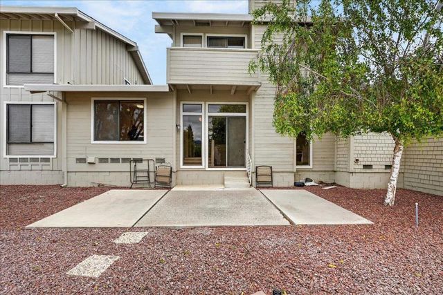 335 Donnas Lane, Hollister, CA 95023