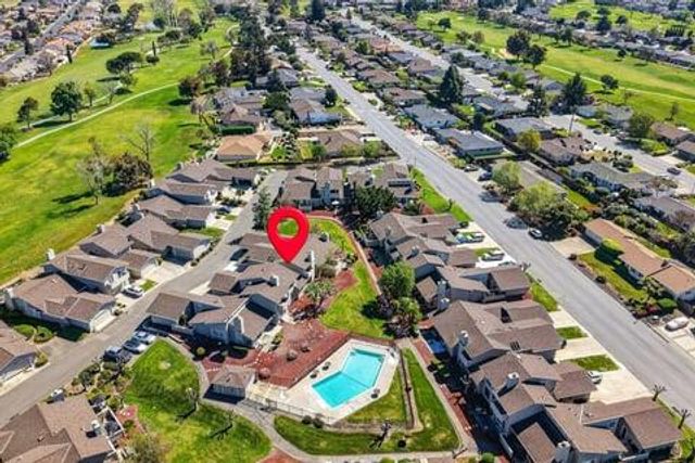 335 Donnas Lane, Hollister, CA 95023