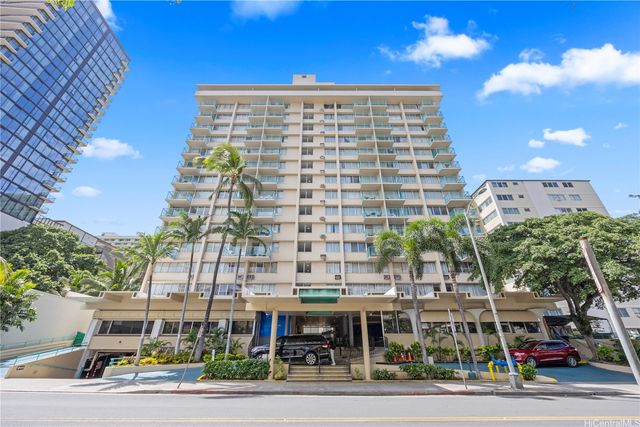 444 Kanekapolei Street 201, Honolulu, HI 96815