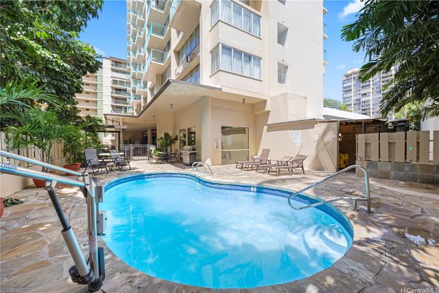 444 Kanekapolei Street 201, Honolulu, HI 96815