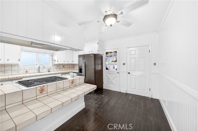 1661 256th Street, Harbor City (los Angeles), CA 90710