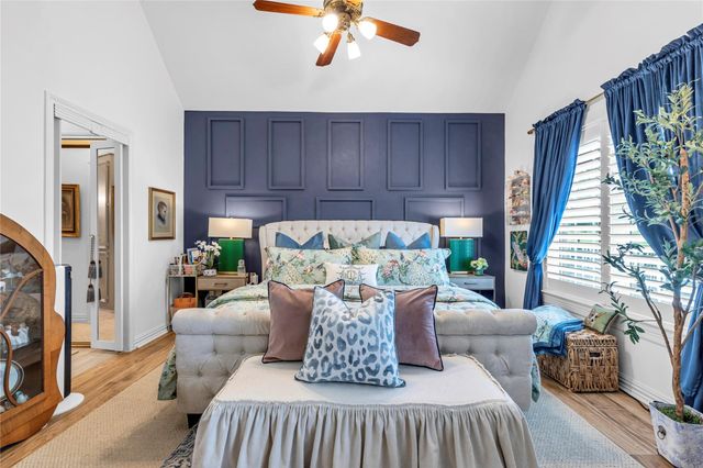 7631 Ameswood Road, Houston, TX 77095