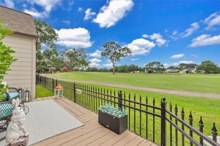 7631 Ameswood Road, Houston, TX 77095