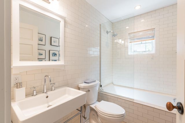 175 Bradford Street Extension UNIT 201, Provincetown, MA 02657