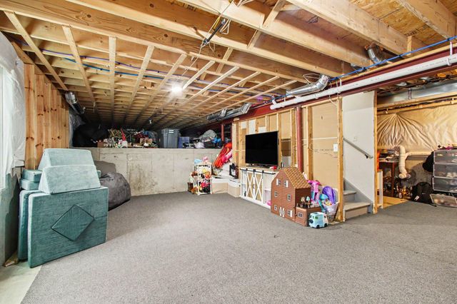 9172 Briar Lane, St. John, IN 46373