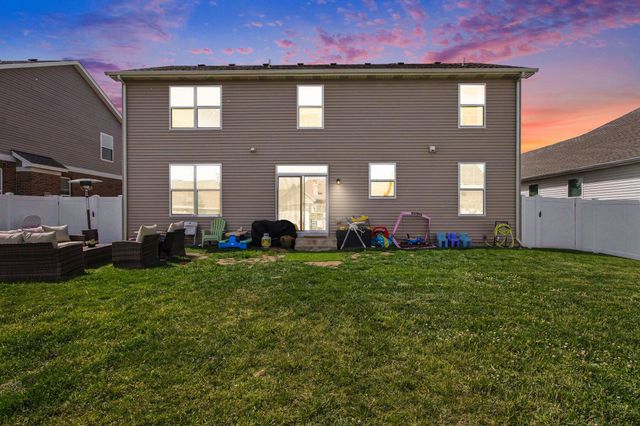 9172 Briar Lane, St. John, IN 46373