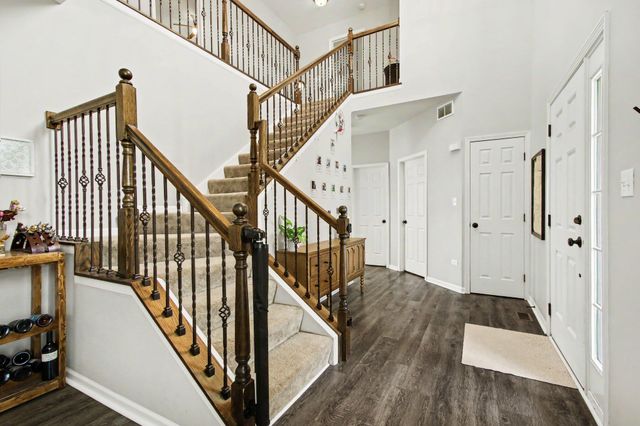 9172 Briar Lane, St. John, IN 46373