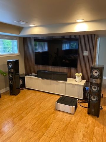 604 N Pine Street, Mount Prospect, IL 60056