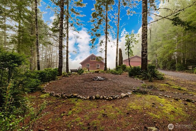 62 Southridge Drive, Belfair, WA 98528