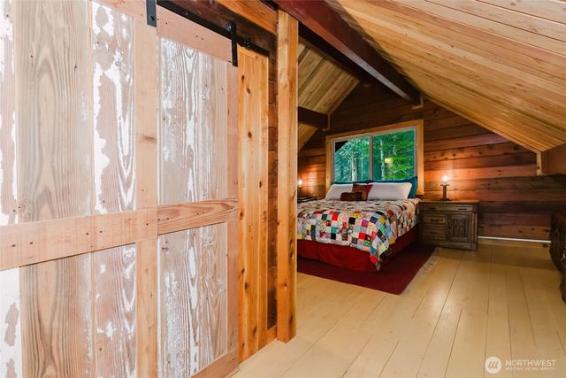 62 Southridge Drive, Belfair, WA 98528