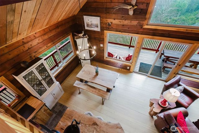 62 Southridge Drive, Belfair, WA 98528