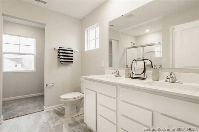 106 Chapel Road, Henryville, IN 47126