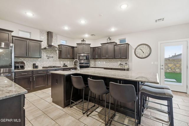 243 Noble Point Street, El Paso, TX 79928