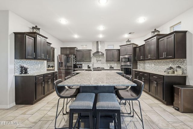 243 Noble Point Street, El Paso, TX 79928